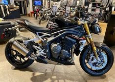 Buy Triumph Speed Triple 1050